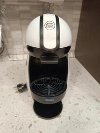 Macchina caffè Nescafé Dolce Gusto De Longhi
