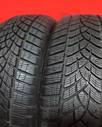 205 55 19 Gomme Estive 90% GoodYear 205 55 R19