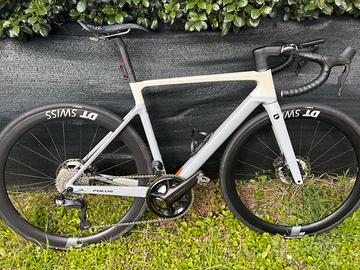 Bdc carbonio Focus Izalco Max 9.8 taglia M - 54
