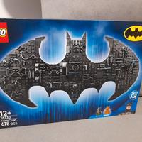 Lego 76330 Batman logo