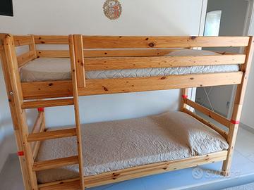 Letto a castello in legno 3 posti 