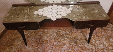 Consolle bassa anni 60