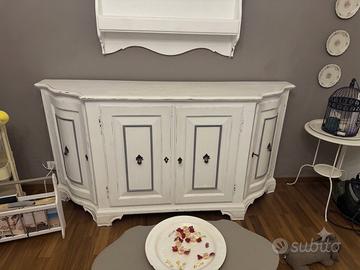 Credenza / Madia classica sagomata