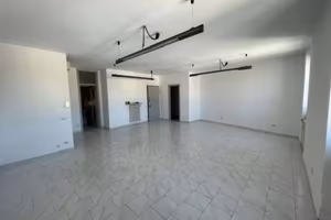 Immobile di 80 m² con 3 locali a Trescore Balneari