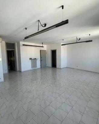 Immobile di 80 m² con 3 locali a Trescore Balneari