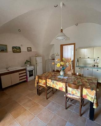 Casa su tre livelli a Casalnuovo monterotaro