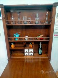 Tavolo pieghevole a scomparsa