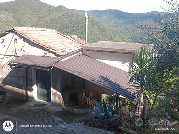 casa indipendente con terreno adiacente
