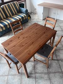 Tavolo ikea legno 4 sedie cuscini