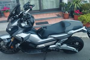 Honda xadv 750
