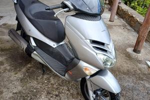 Aprilia Leonardo 125