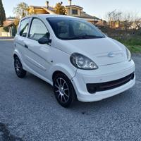 Microcar MGO ligier