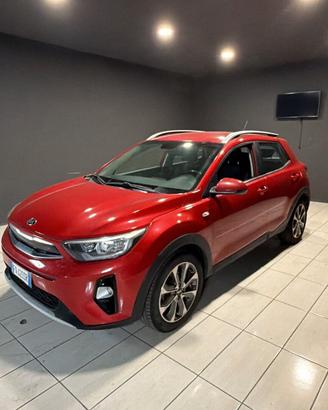 KIA STONIC DEL 2019 1000 BENZINA 120 CV