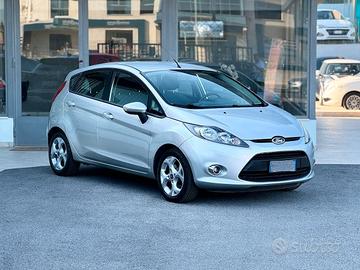 Ford Fiesta 1.4 TDCi 5p. Titanium