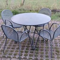 Tavolo e Sedie da giardino