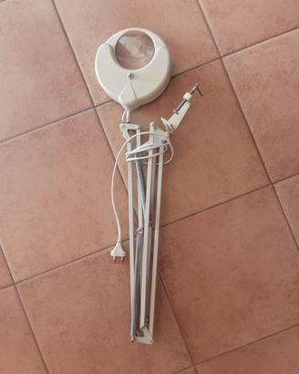 Lampada "Luxo Lamp" originale con lente 