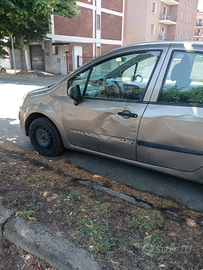 Auto usata da sistemare