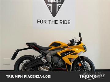 TRIUMPH Daytona 660