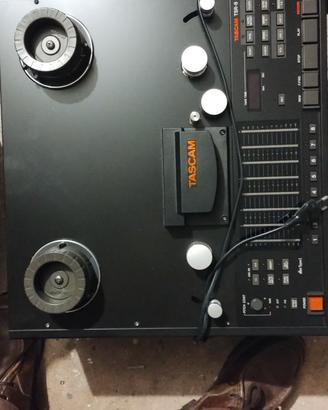 Registratore a nastro Tascam  TSR 8 ch
