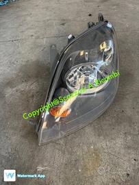 Faro anteriore sinistro Ford Fiesta 2007