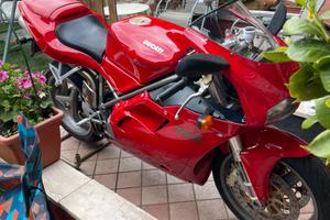Ducati 748 strada