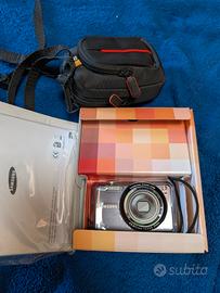Samsung fotocamera compatta ES70 con custodia