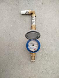Contatore acqua completo di raccordi – usato 1mese