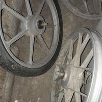Cerchi per motorino ciao  e si ecc.