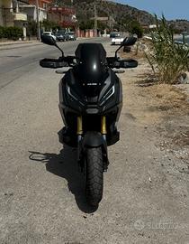 Xadv 750 anno 2023 4.500 km