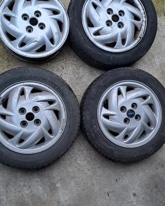 cerchi in lega del 14 per fiat