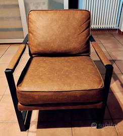 Poltrona da lettura in ecopelle 