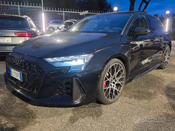 Audi A3 RS 3 SPB TFSI quattro Carbonio performance