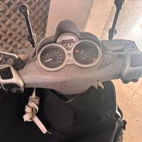 Beverly Piaggio 250 ie