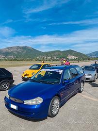Ford Mondeo ST 200 ed Escort rs turbo 