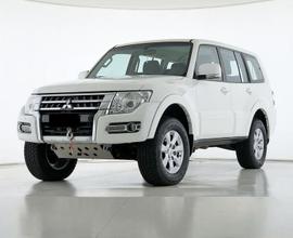 Mitsubishi Pajero 3.2 DI-D 16V aut. 5p. Inten...