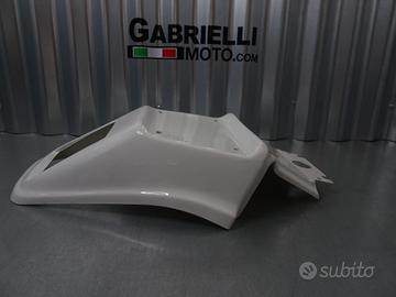 PARAFANGO POSTERIORE BIANCO AP8126248