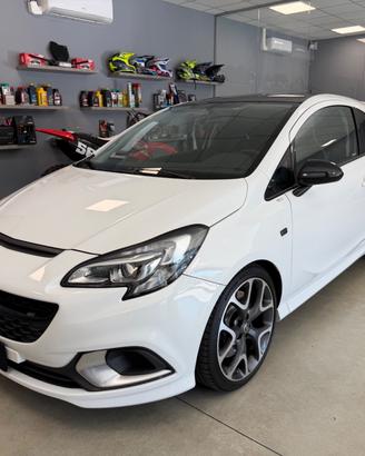 Opel Corsa 1.6 Turbo Coupé OPC