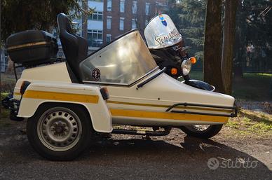 Moto Guzzi V7 Sidecar - ASI