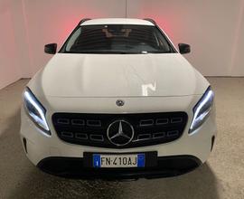 MERCEDES-BENZ GLA 220 Automatic 4Matic Sport