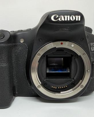 Canon eos 60d + 18-55mm kit