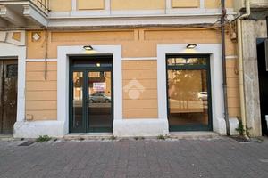 NEGOZIO A PESCARA