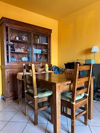 Credenza, tavolo e 4 sedie in teak massello