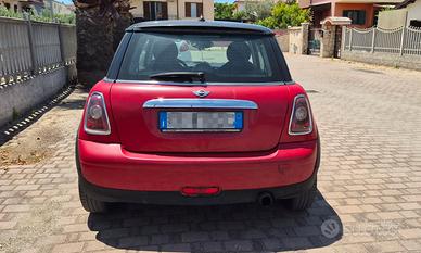 Mini Cooper 1.6 Diesel 110 CV