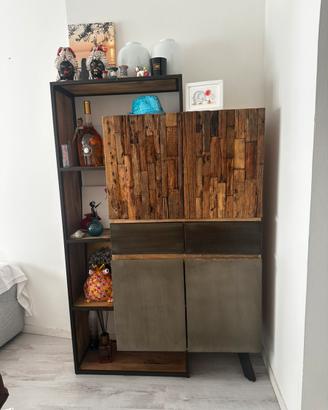 Mobile legno e ferro