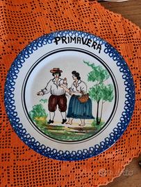 Piatto in maiolica policroma "Primavera"