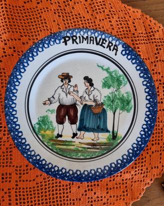Piatto in maiolica policroma "Primavera"