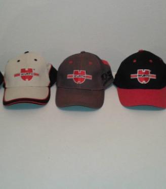 Serie di cappelli da lavoro e sportivi originali