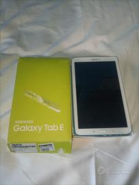 Tablet Samsung Galaxy Tab E bianco funzionante