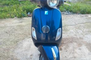 vespa 150 lx 