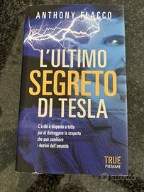 Libro cartonato come nuovo Tesla